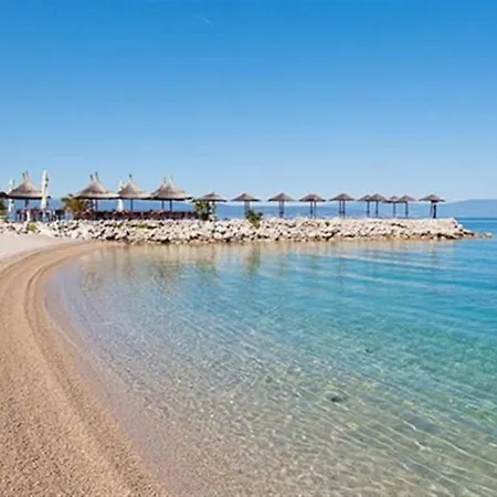 شقة Malenica, Njivice, Croatia, 200 M From The Sea