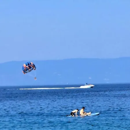 Malenica, Njivice, Croatia, 200 M From The Sea * 奈维斯